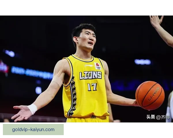 明星球员近期表现稳健，赛场影响力持续提升